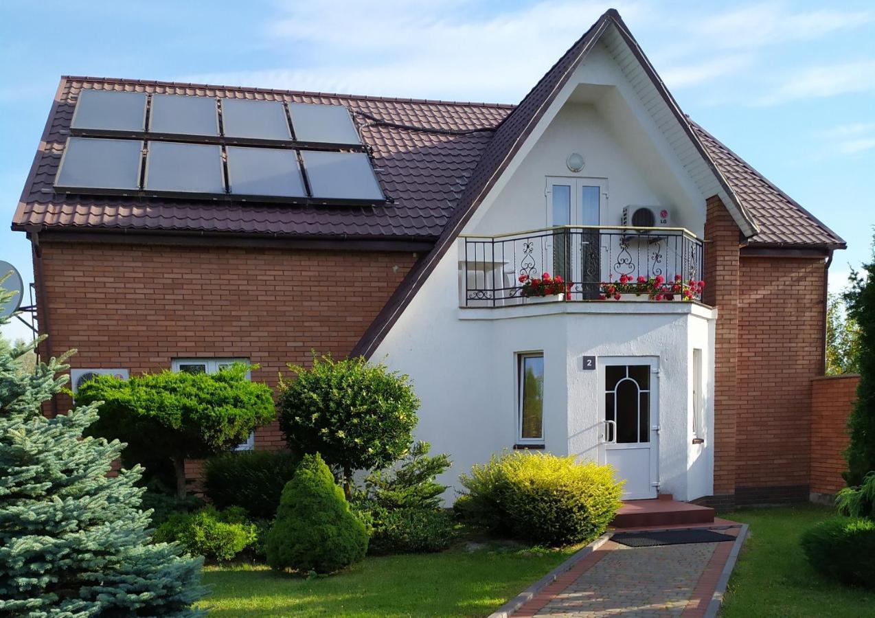 Euro Motel Lyuboml Buitenkant foto