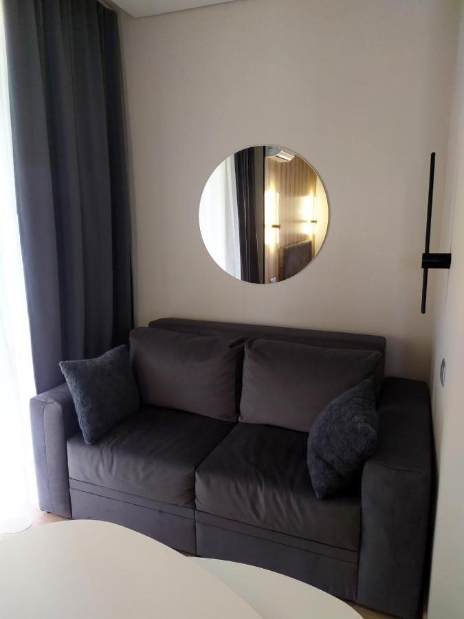 Euro Motel Lyuboml Buitenkant foto