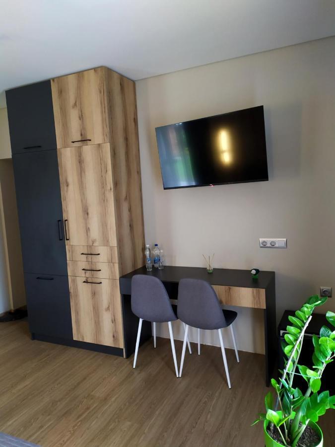 Euro Motel Lyuboml Buitenkant foto