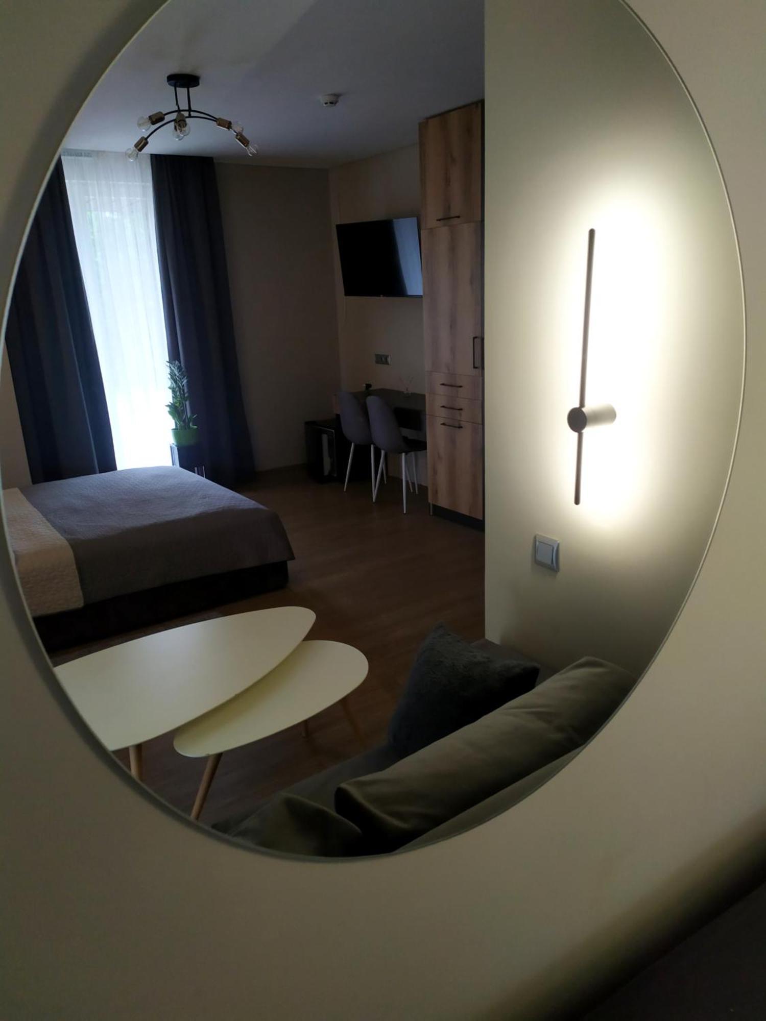 Euro Motel Lyuboml Buitenkant foto