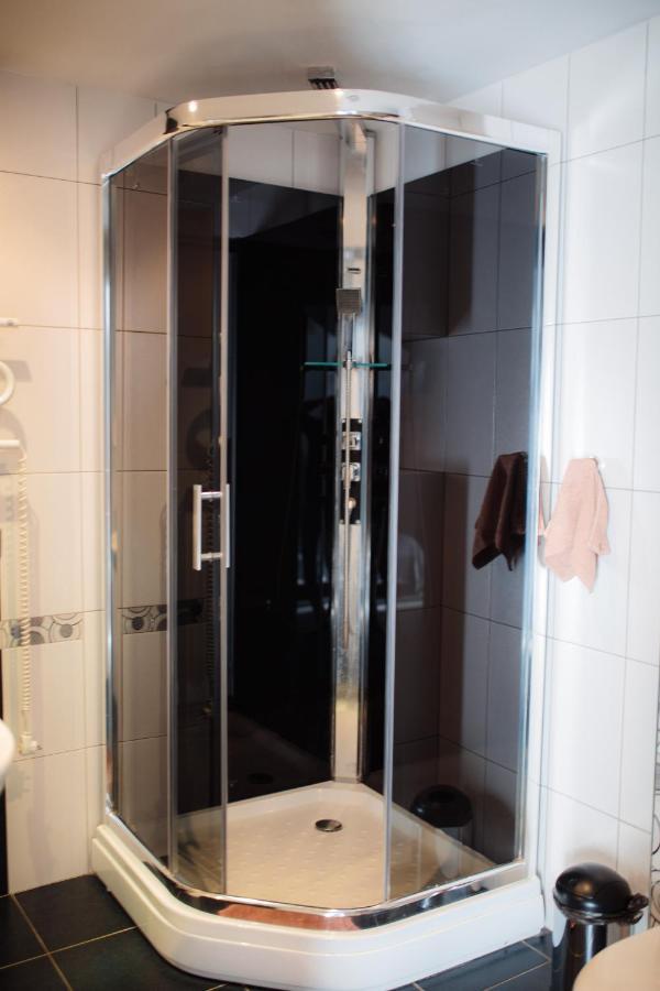 Euro Motel Lyuboml Buitenkant foto